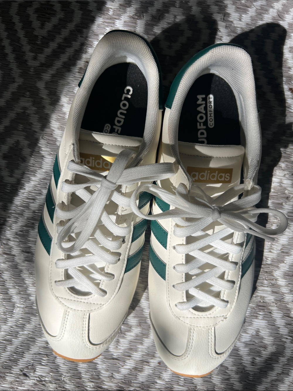 adidas Women’s White and green Cloudfoam Sneakers
